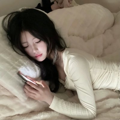 榆木湖边的房子